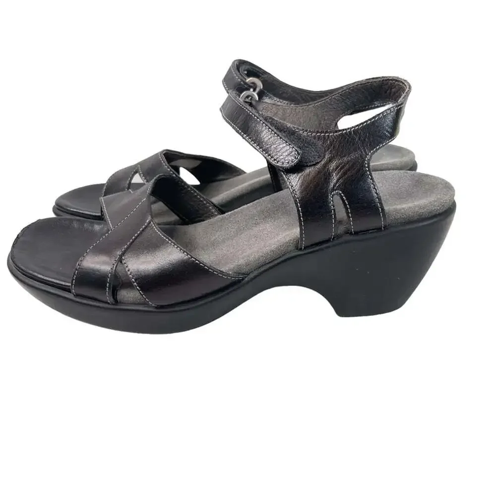 Naot Black Leather Strappy Sandals Comfort Walking Hook Loop Adjustable 39